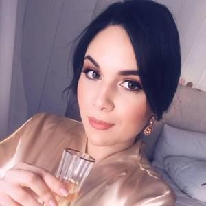 Meet your Posher, Lissette